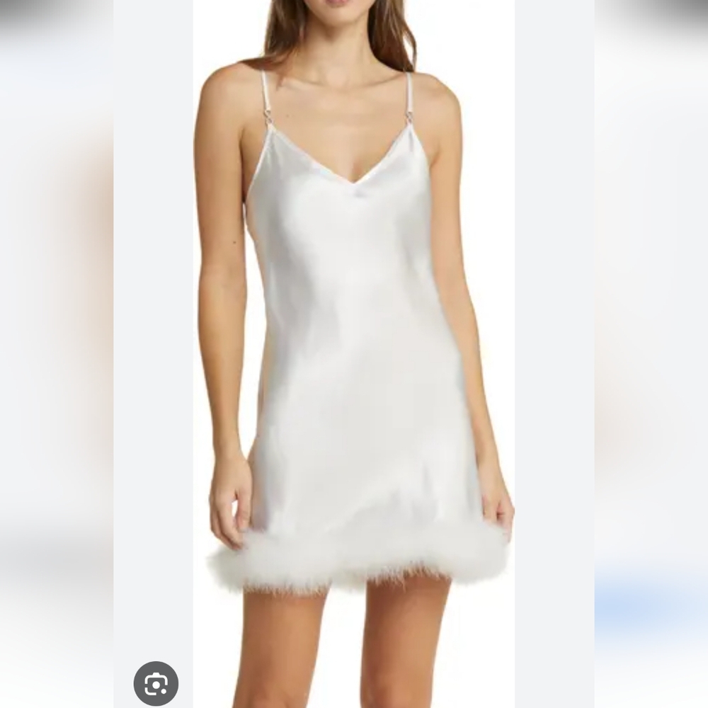 In Bloom By Jonquil Slip With Faux Feathers Size XS